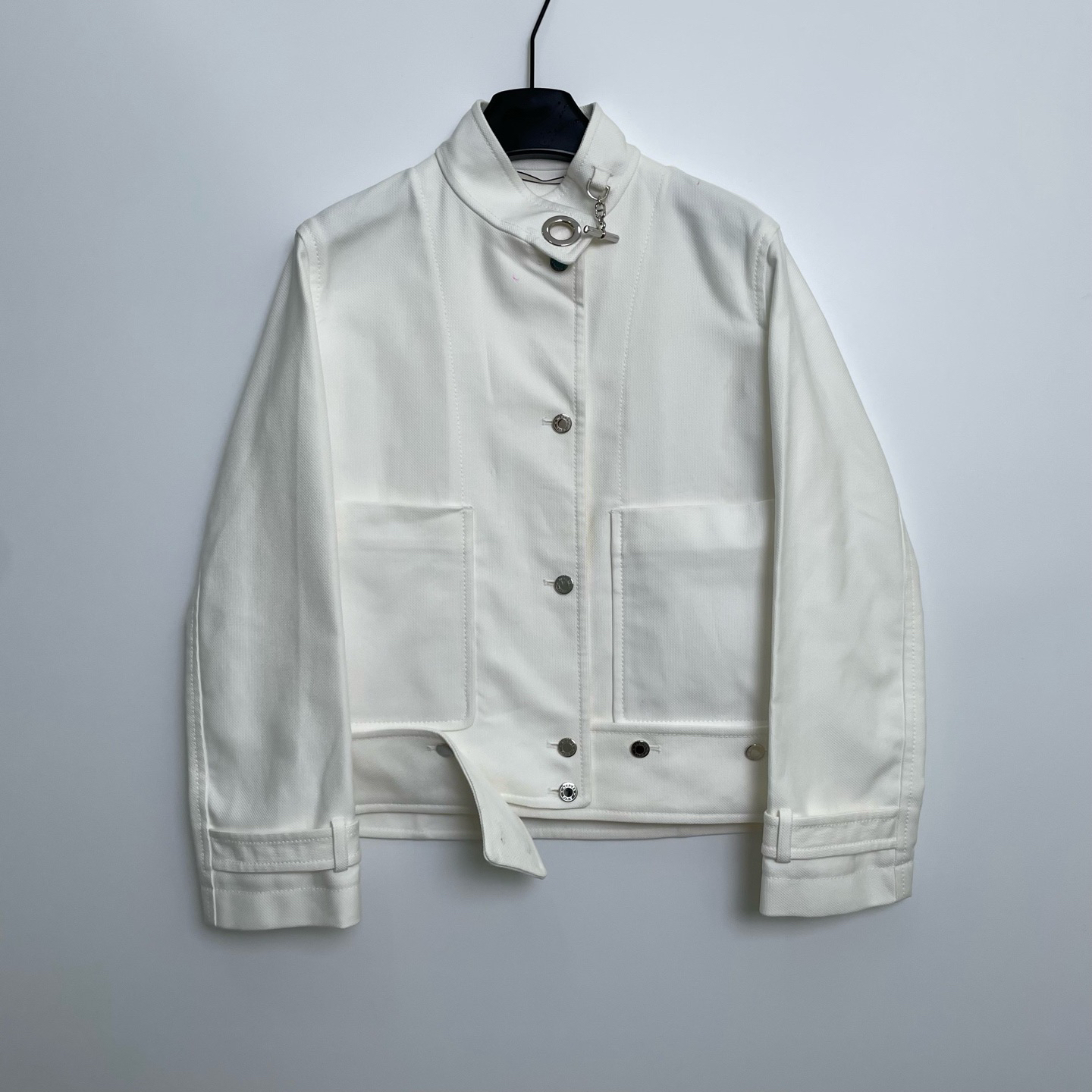99新 Hermes/爱马仕 D500588/白色银扣牛仔服女士外套/ 36码