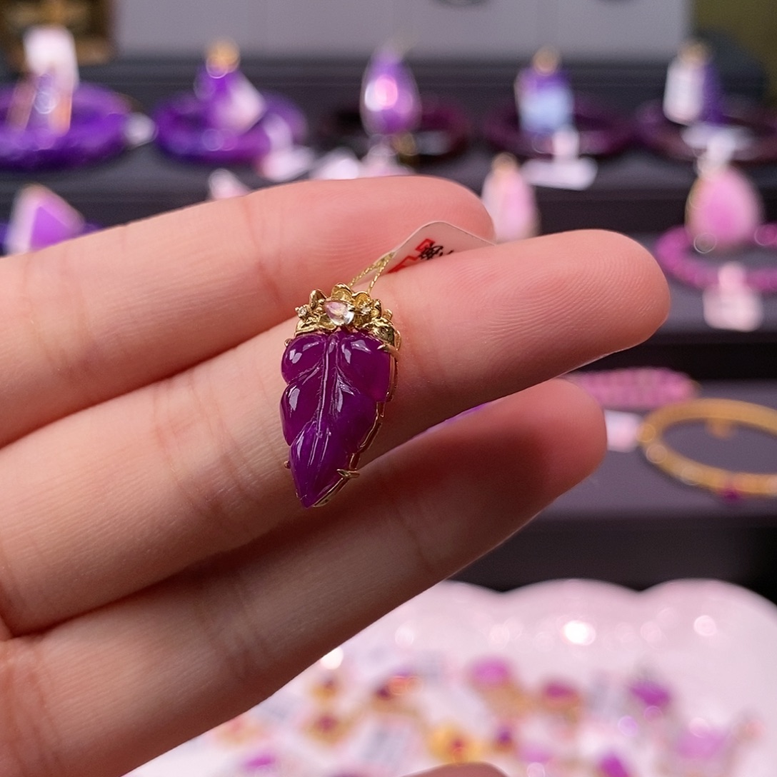 苏纪石（舒俱来）18K金镶嵌吊坠(不含链)