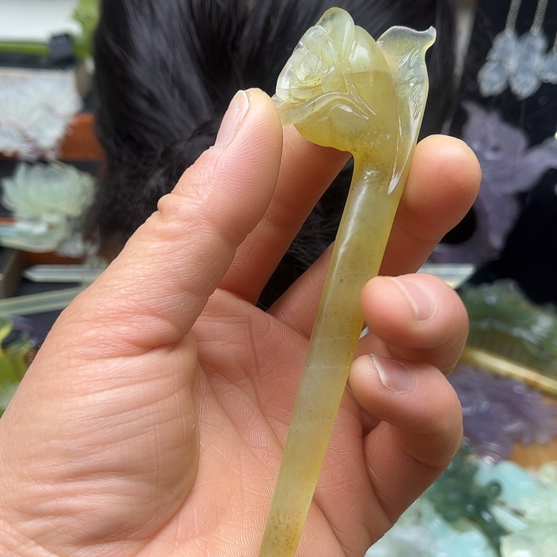 蛇纹石玉未镶嵌岫玉