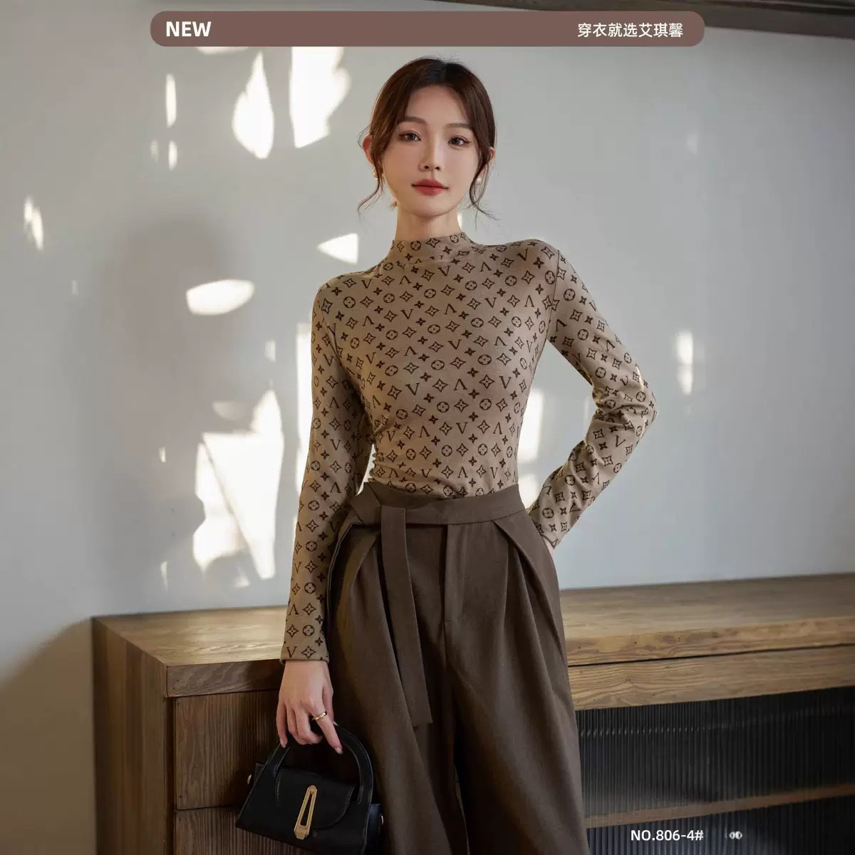 新款女士针织打底衫半高领时尚长袖T恤显瘦秋季提花