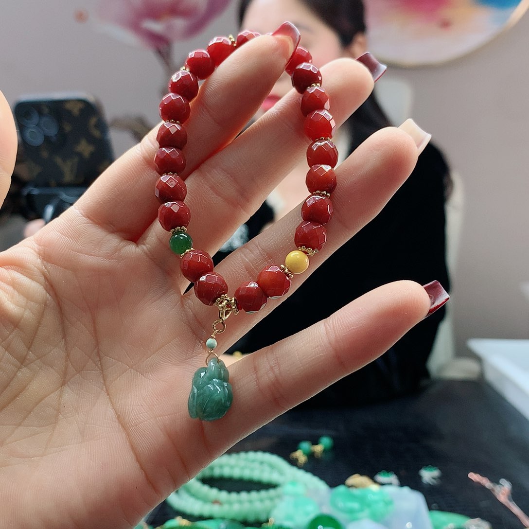【闪购商品】青金石颈饰未镶嵌