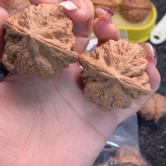 用***8吊坠文玩核桃大粗筋75