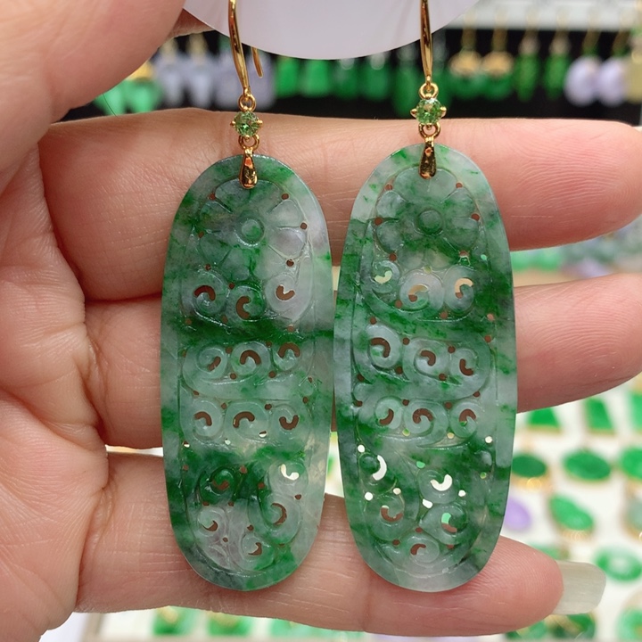 翡翠18K金镶嵌耳饰