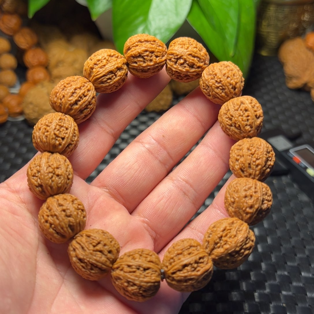 文玩核桃手串安*尺寸17