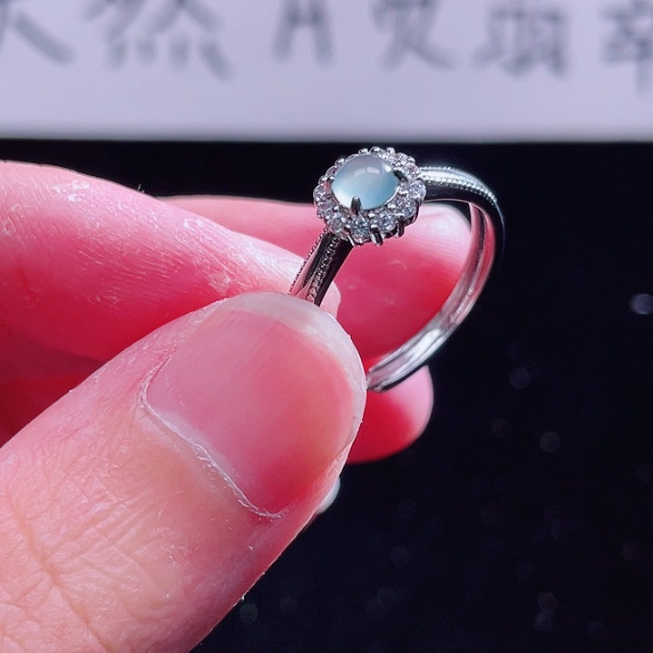 翡翠颈饰未镶嵌9999999999