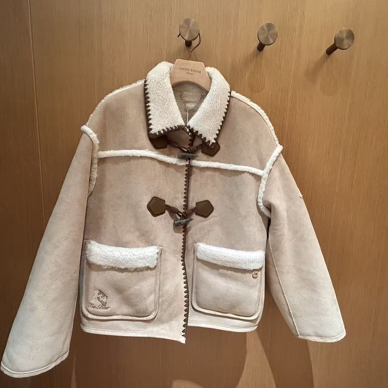 TEENIE WEENIE 2015 短外套女加绒短款翻领时尚外套TTJU254CC1A