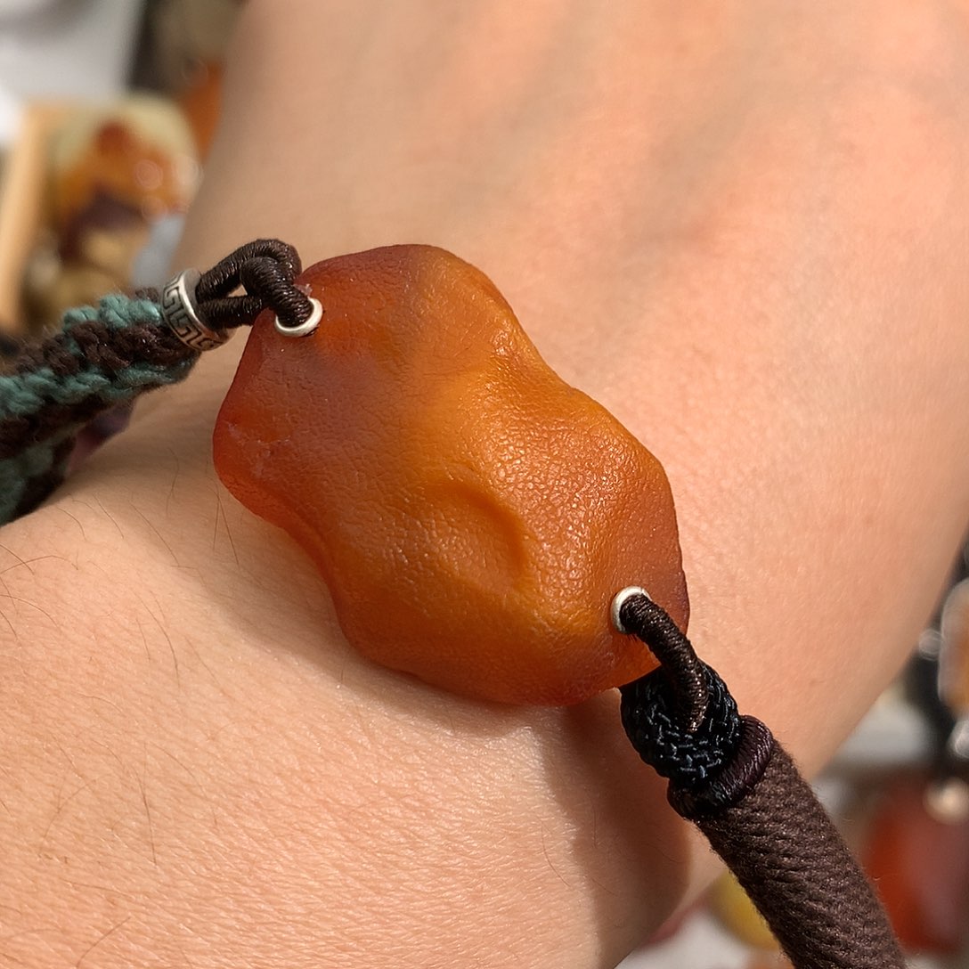 蜜蜡裸石未镶嵌你