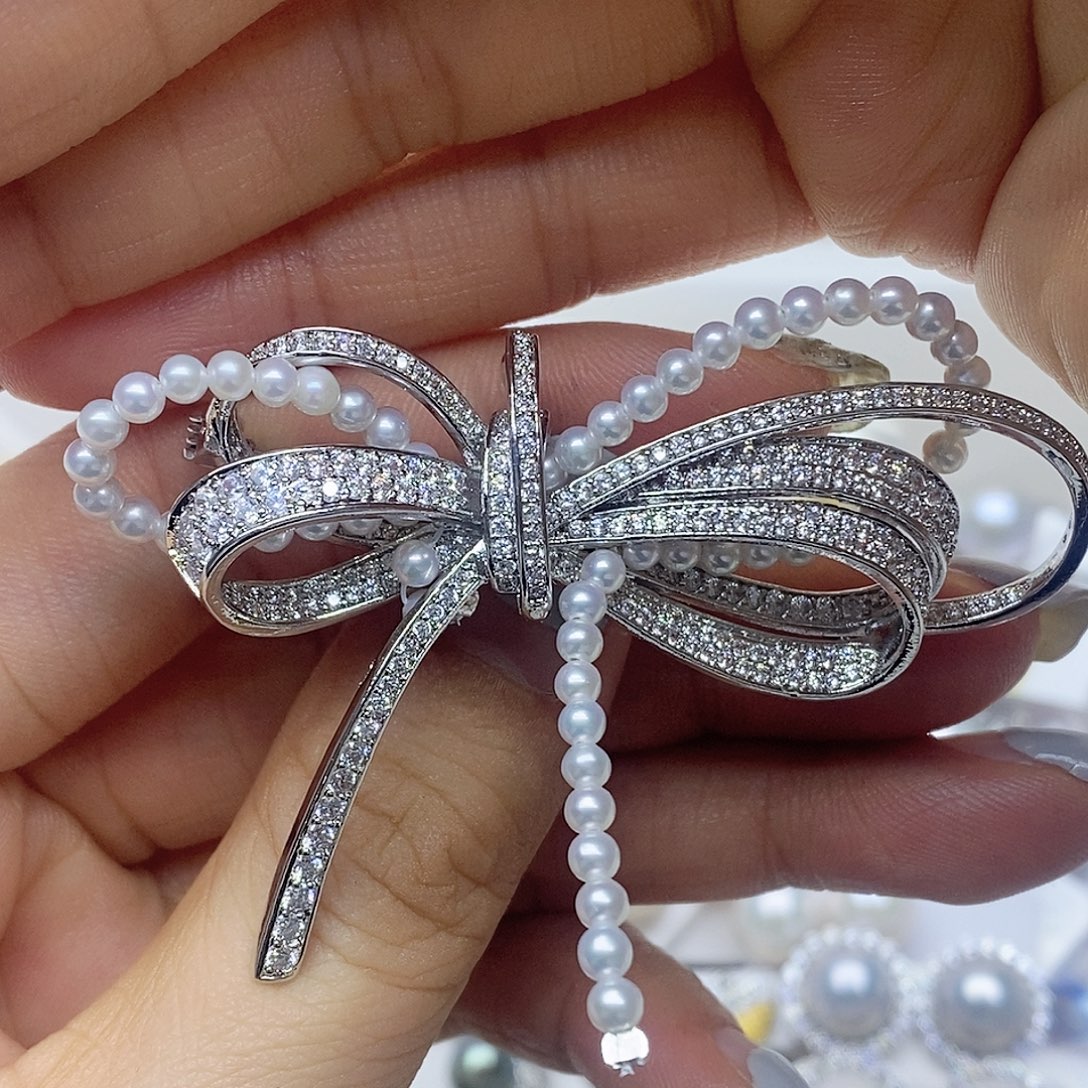 淡水珍珠胸针未镶嵌