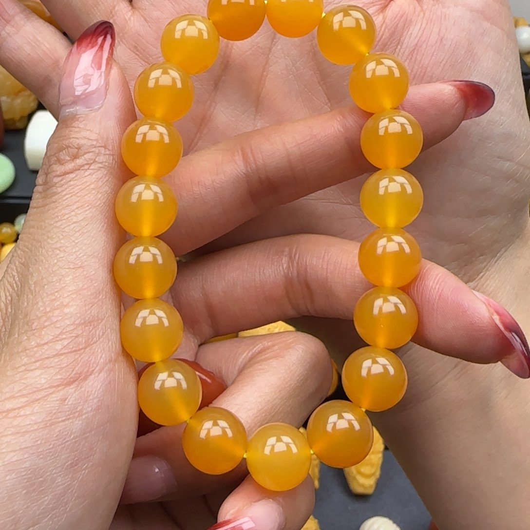 石英质玉颈饰未镶嵌羊*咩