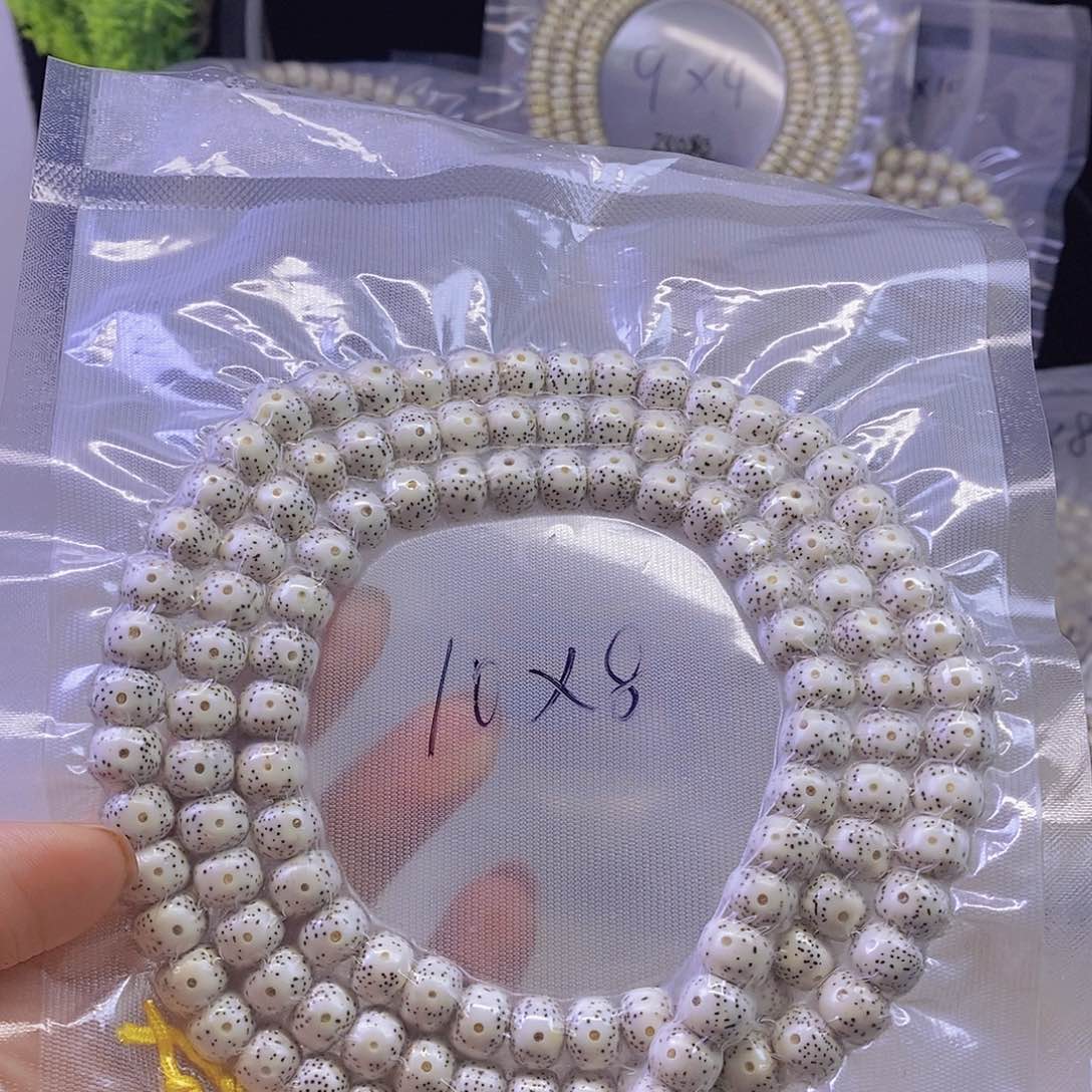 手串星月菩提红****驴星月