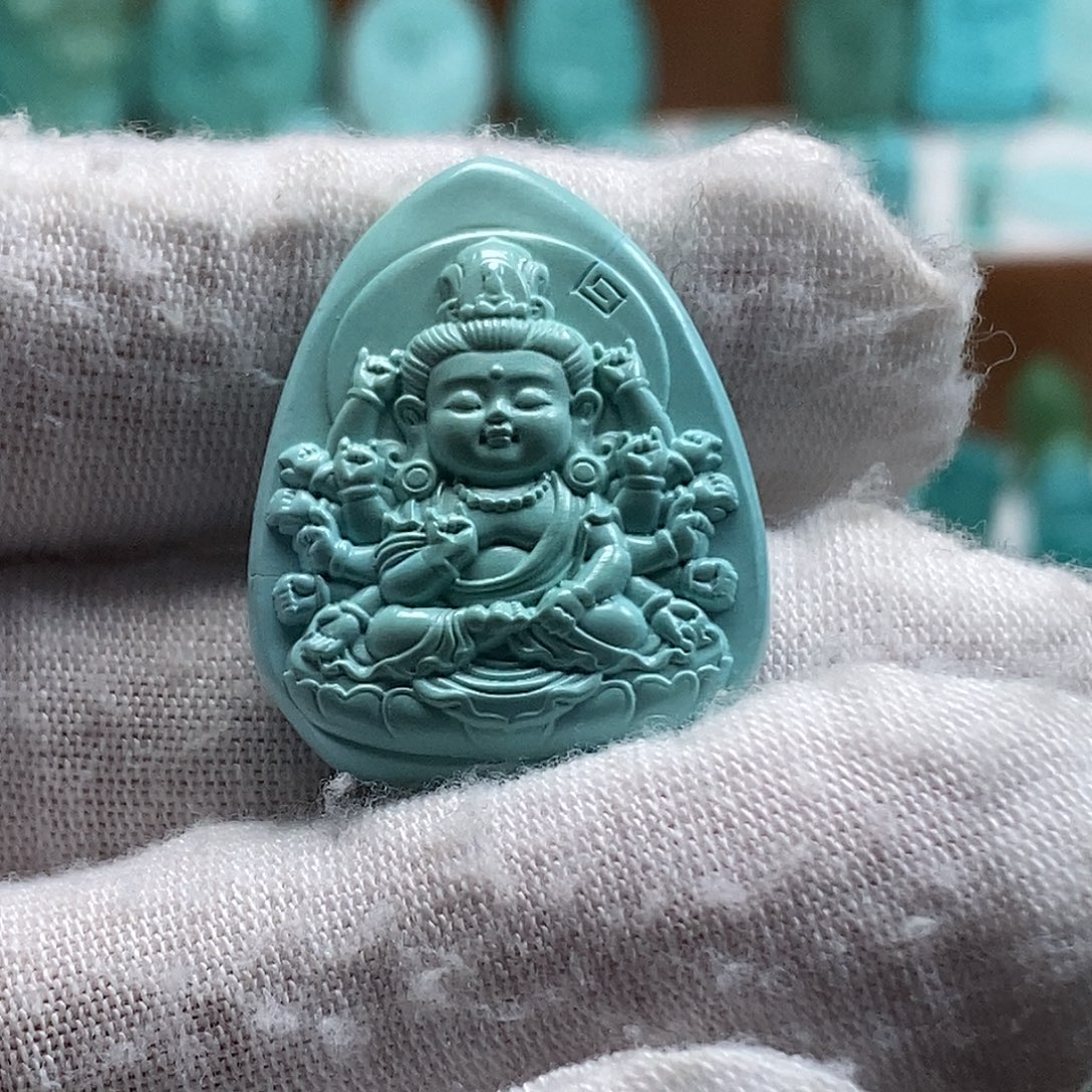 绿松石未镶嵌珠宝奇石