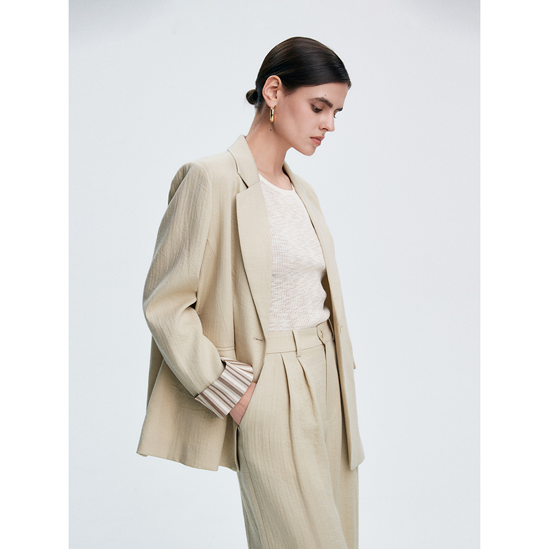 初棉【上新】老钱风拼色袖口西服套装女宽松莱赛尔麻感362612003