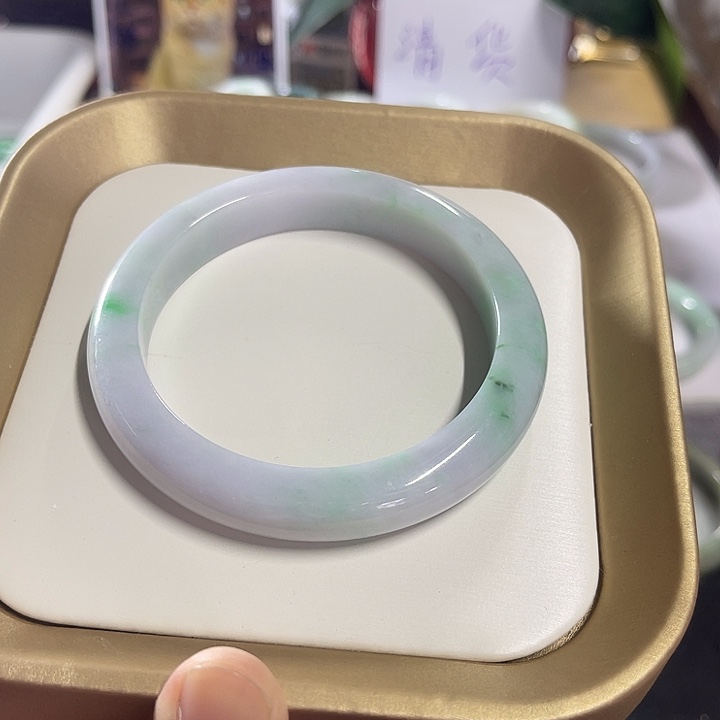 翡翠未镶嵌手镯纯天然缅甸翡翠手镯