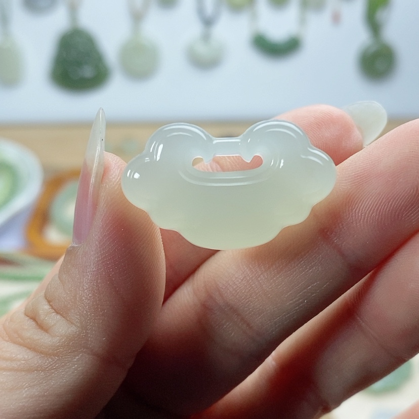 【闪购商品】颈饰未镶嵌和田玉似*初