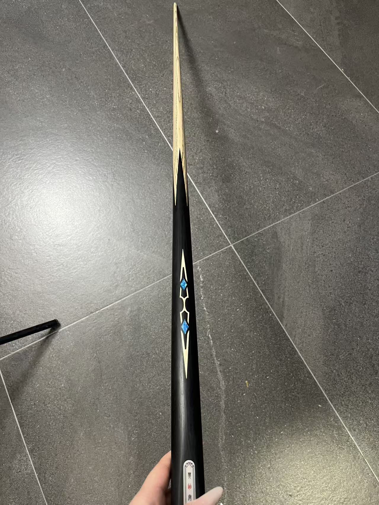 无品牌英迪安台球器材  掌御球杆 蓝刃01