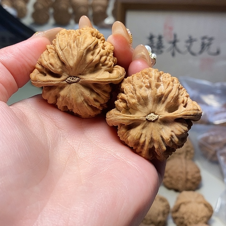 遇***见文玩核桃吊坠1111111111111