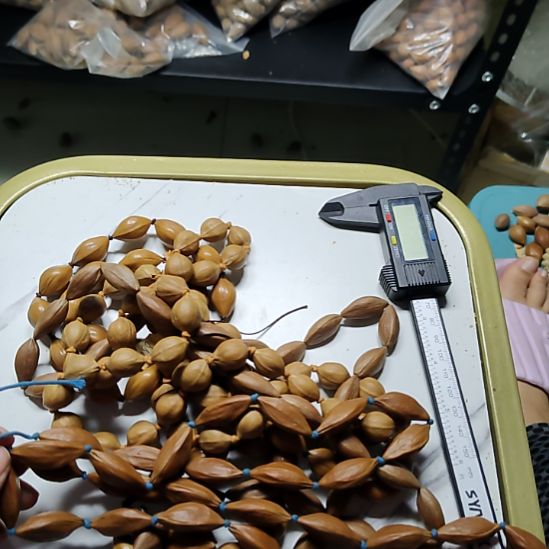 一***丶橄榄核吊坠三角核脖挂