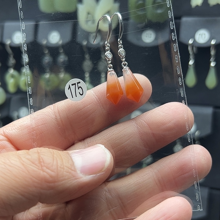 南红玛瑙耳饰银S925镶嵌五**米