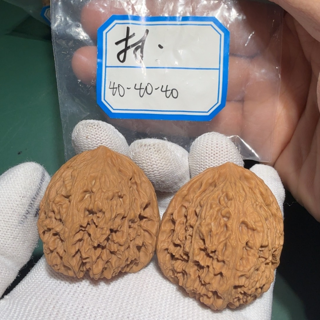 好***林吊坠文玩核桃南疆38