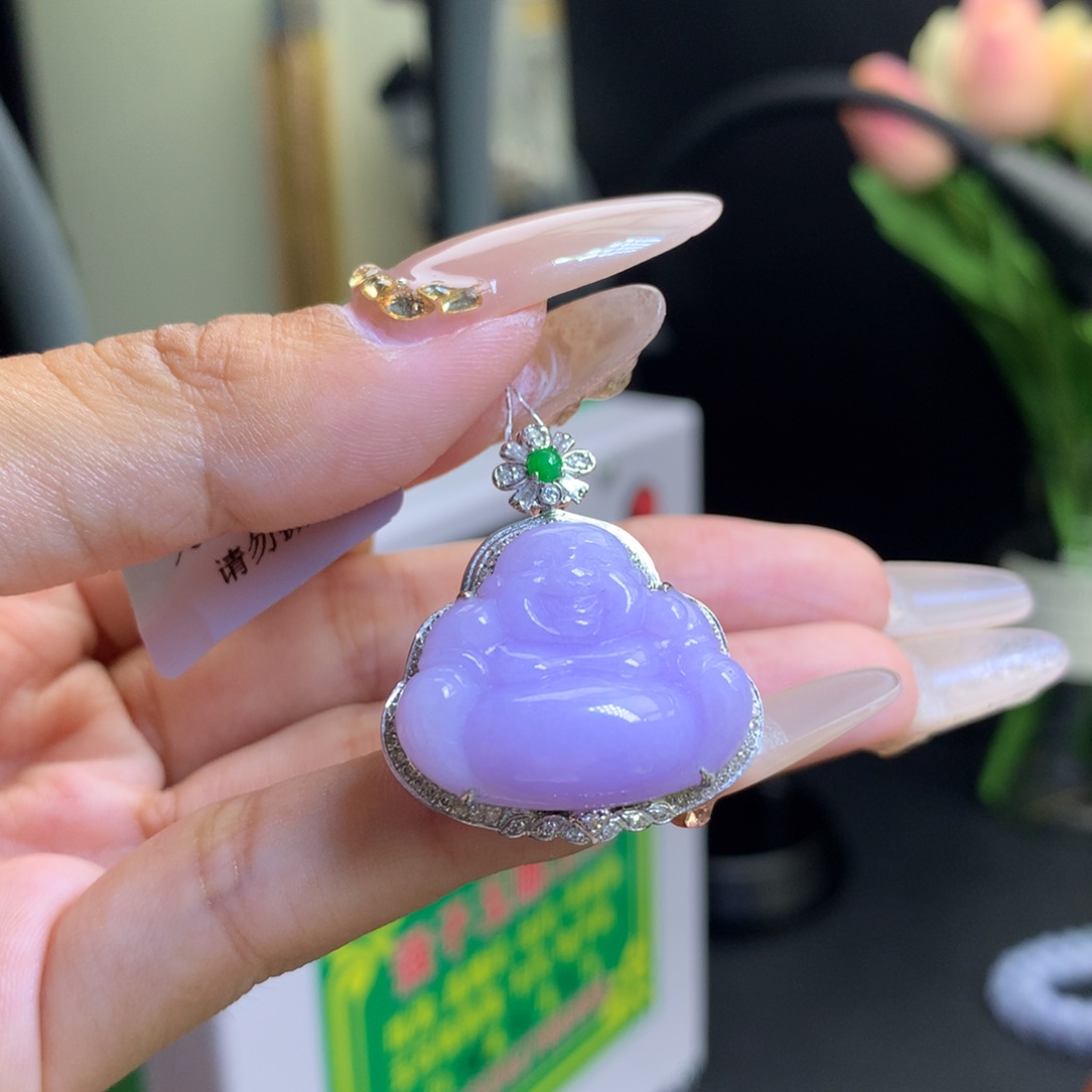 翡翠18K金镶嵌颈饰天然