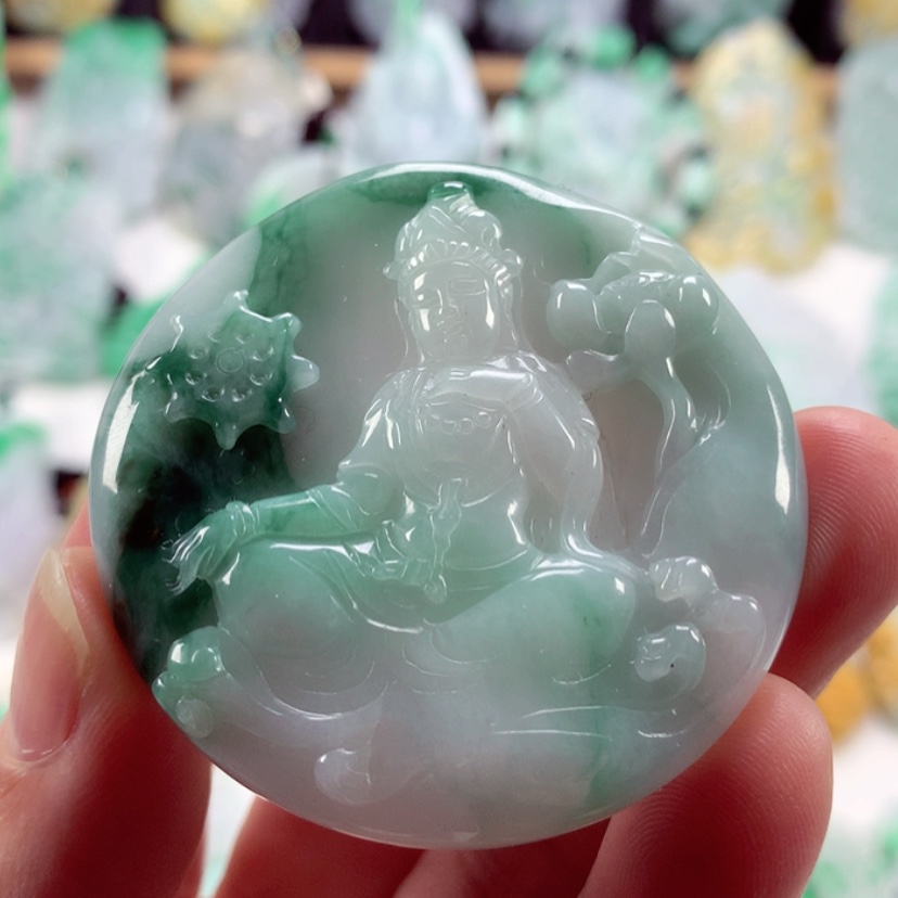 【闪购商品】翡翠吊坠(不含链)未镶嵌