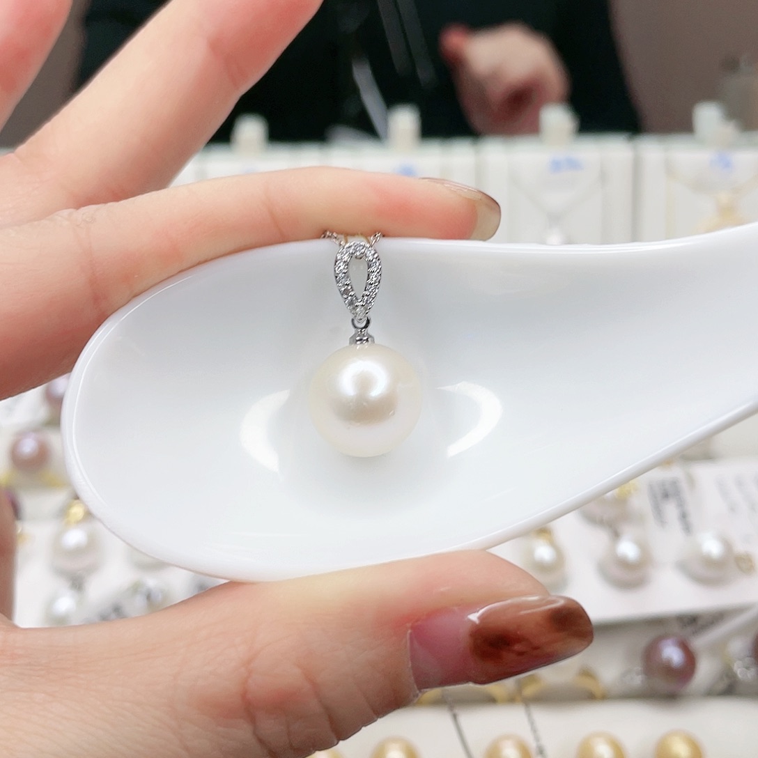 淡水珍珠颈饰未镶嵌