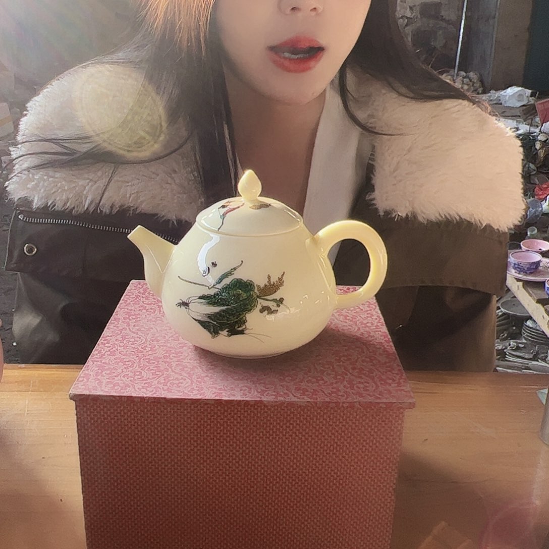 摆件陶景德镇黄xixi白菜梨壶