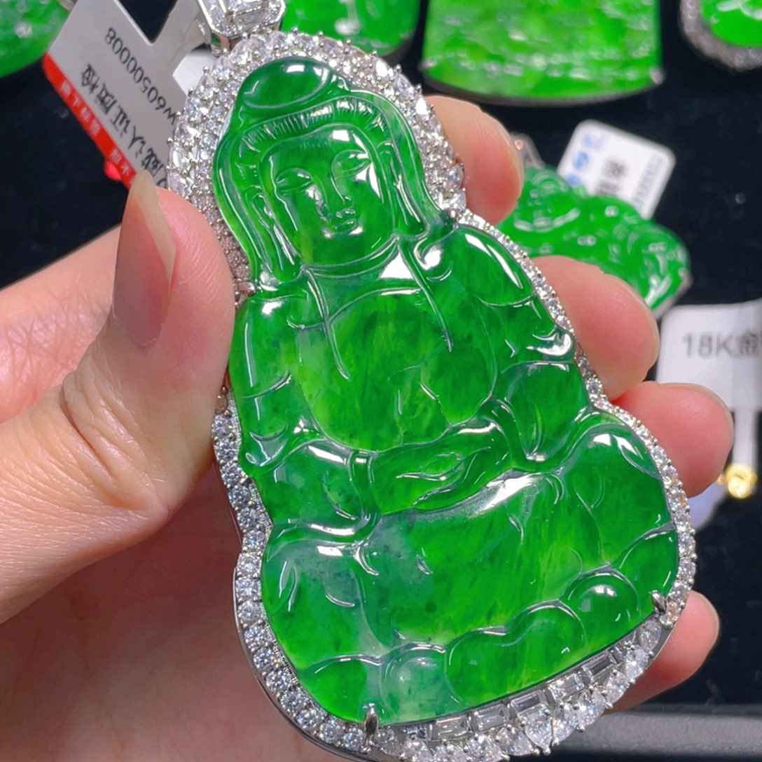 翡翠未镶嵌吊坠(不含链)