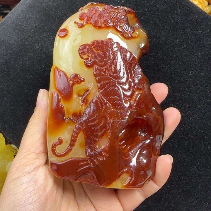 蜜蜡珠宝奇石未镶嵌