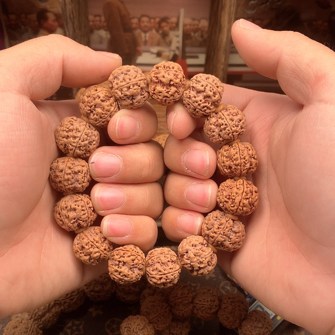 金刚菩提吊坠陽38。         