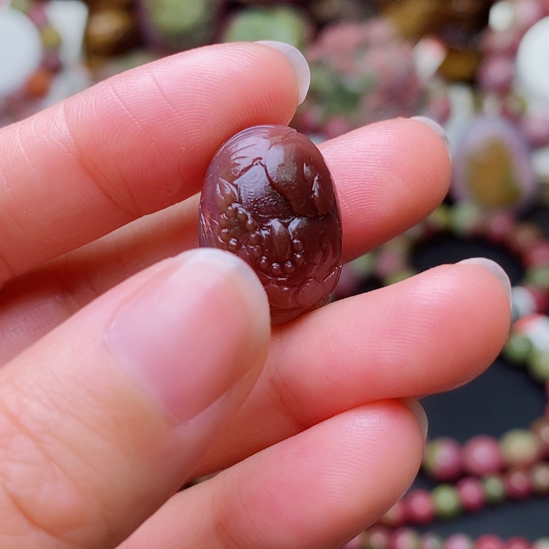 玛瑙/玉髓珠宝奇石未镶嵌盐源玛瑙定制