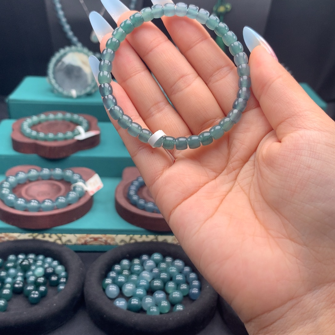 翡翠未镶嵌手链卡6mm直切