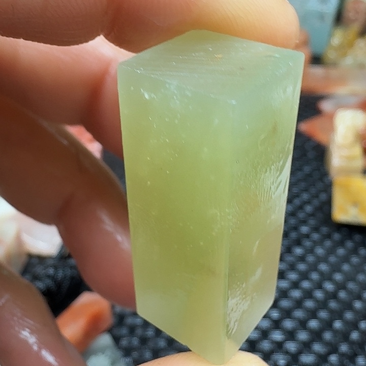 老挝石是真真正正