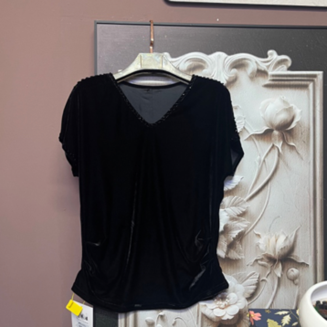 61013新款串珠丝绒短袖衫