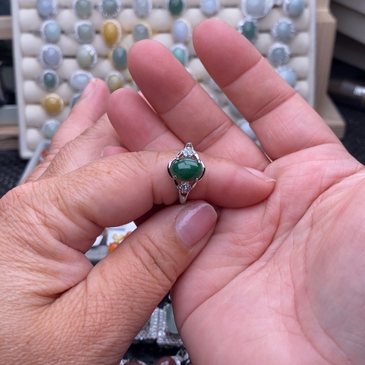 未镶嵌戒指翡翠糖*缅甸