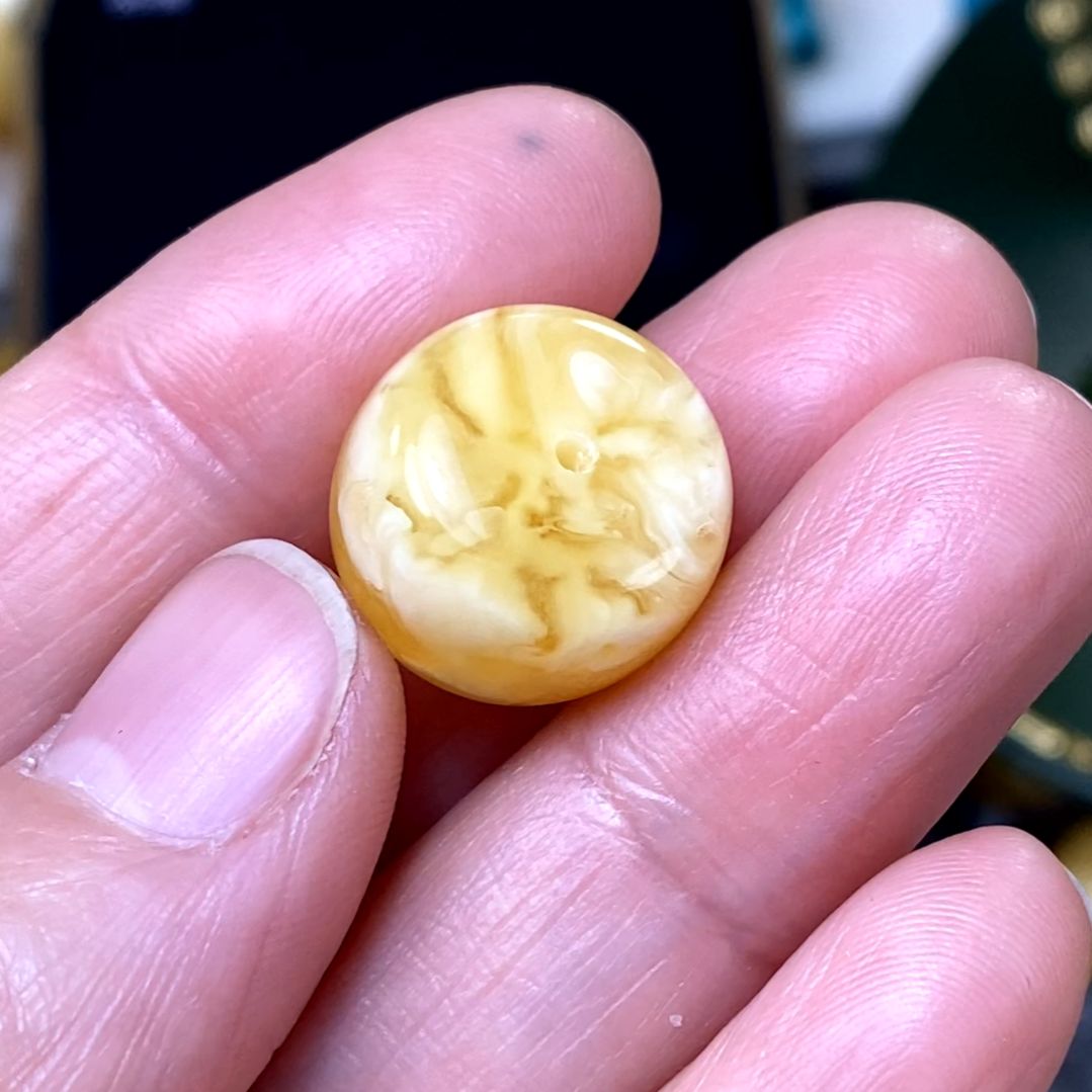 裸石琥珀未镶嵌彬*15墩子