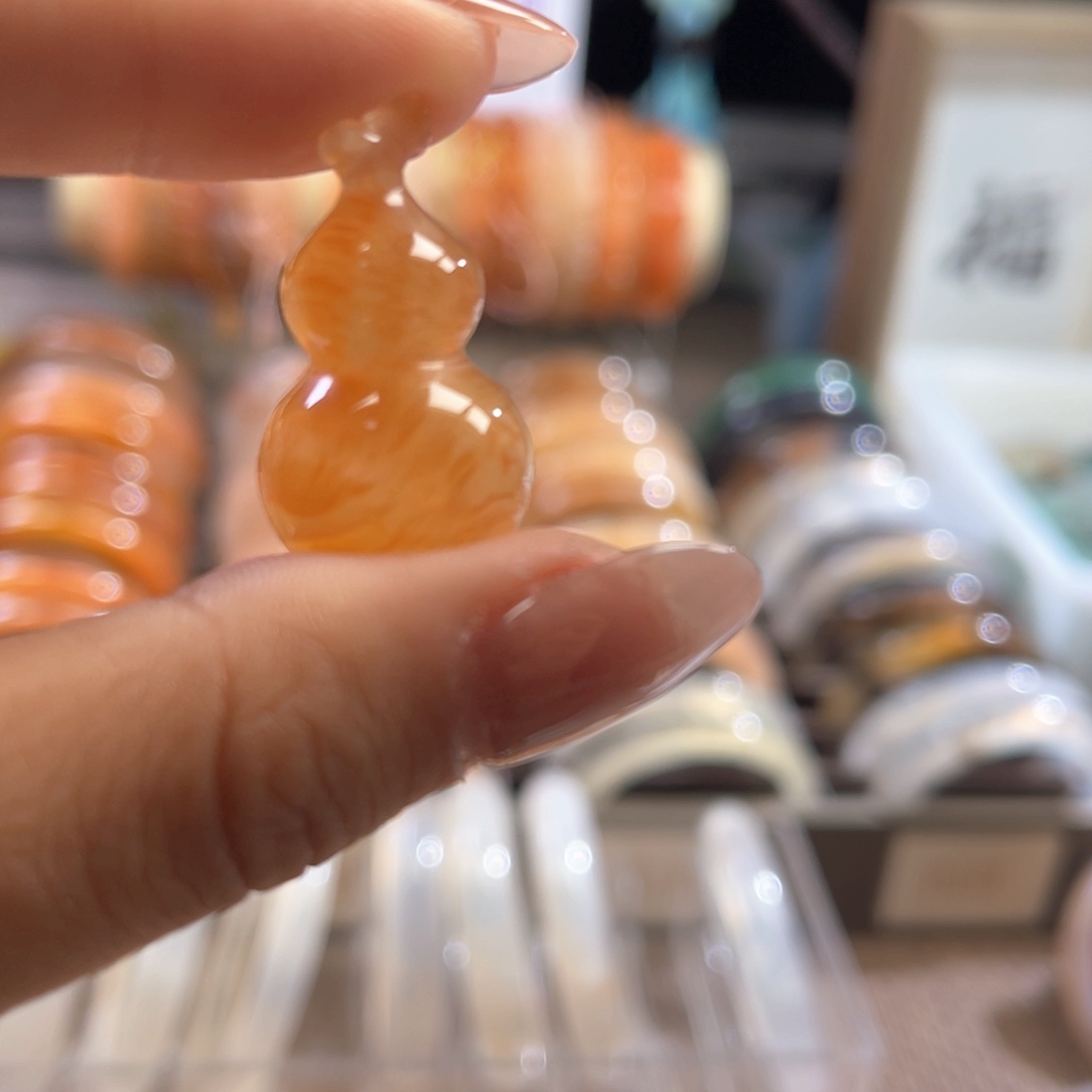 合金颈饰玛瑙/玉髓68