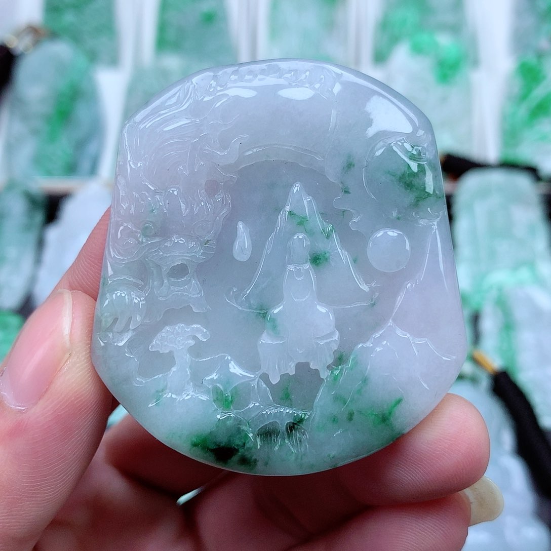 翡翠颈饰未镶嵌翡翠吊坠