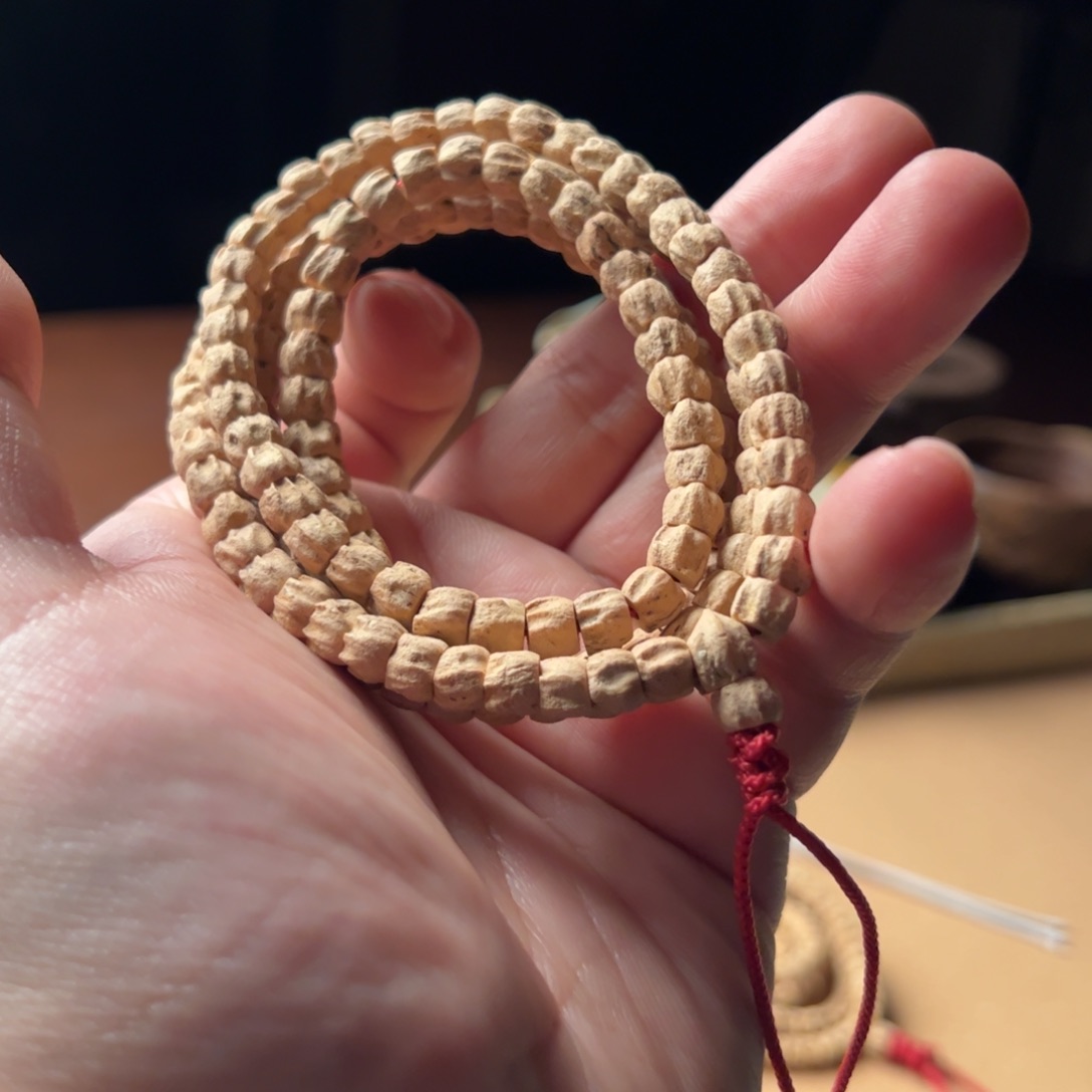 柏香籽/百香籽手串1*.SJ289