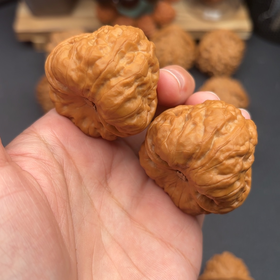 文玩核桃把件肉蛙42