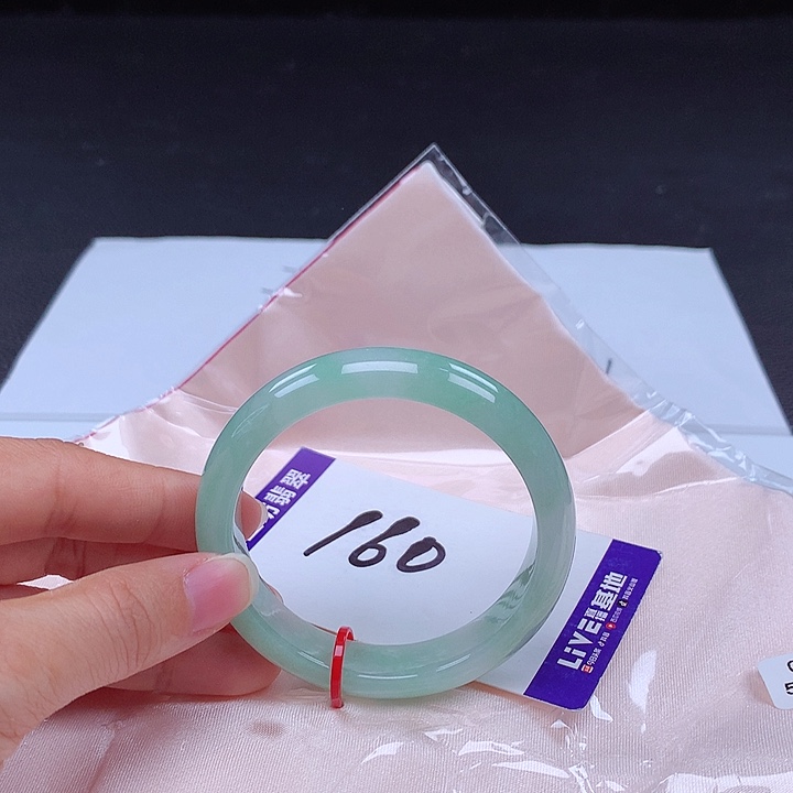 翡翠手镯未镶嵌手镯001416