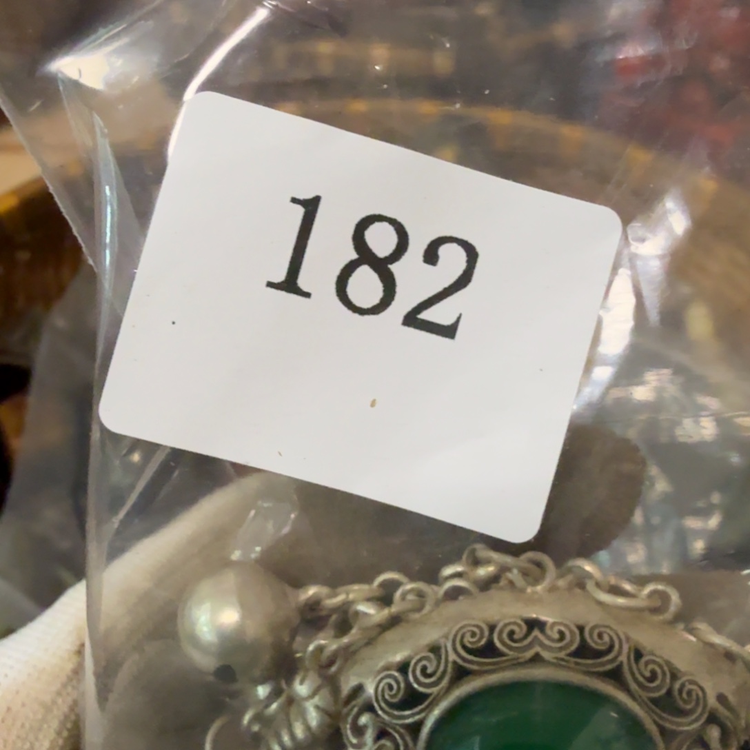 青***悔我也不知道我为什么会