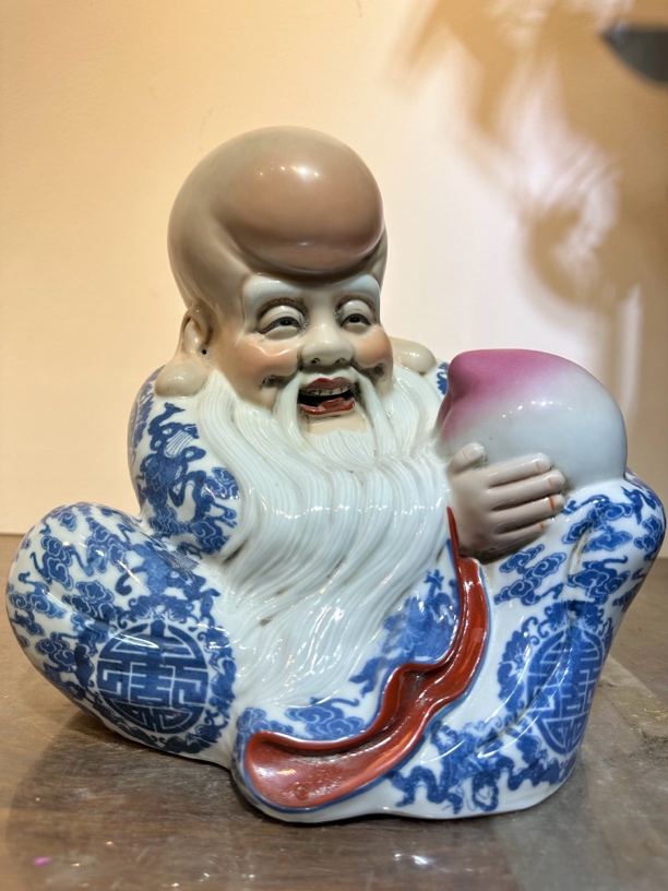 瓷器摆件青花寿星雕塑