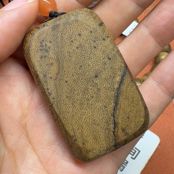 大叶紫檀（黑酸枝木类）