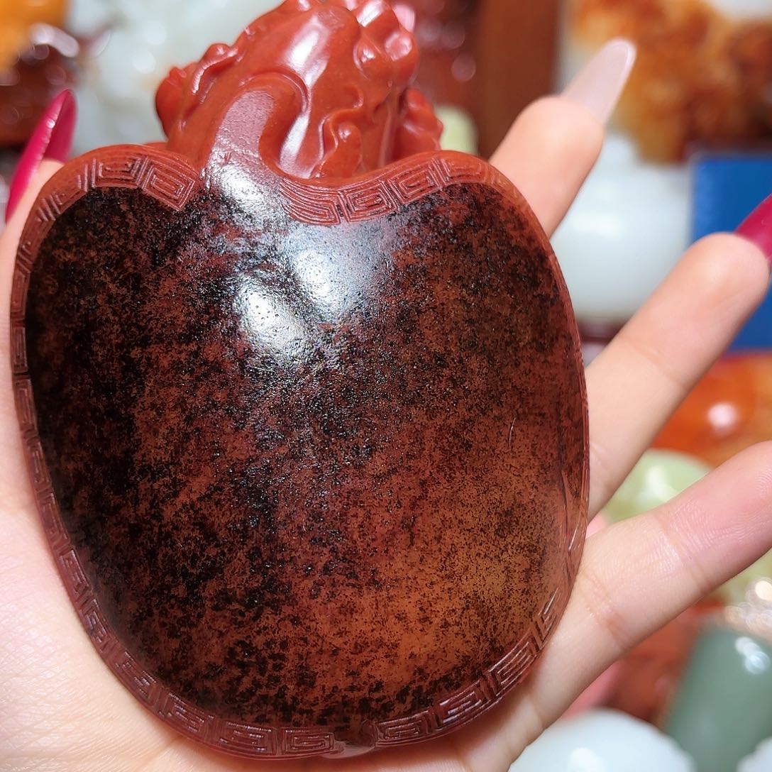 和田玉（糖玉）未镶嵌挂件