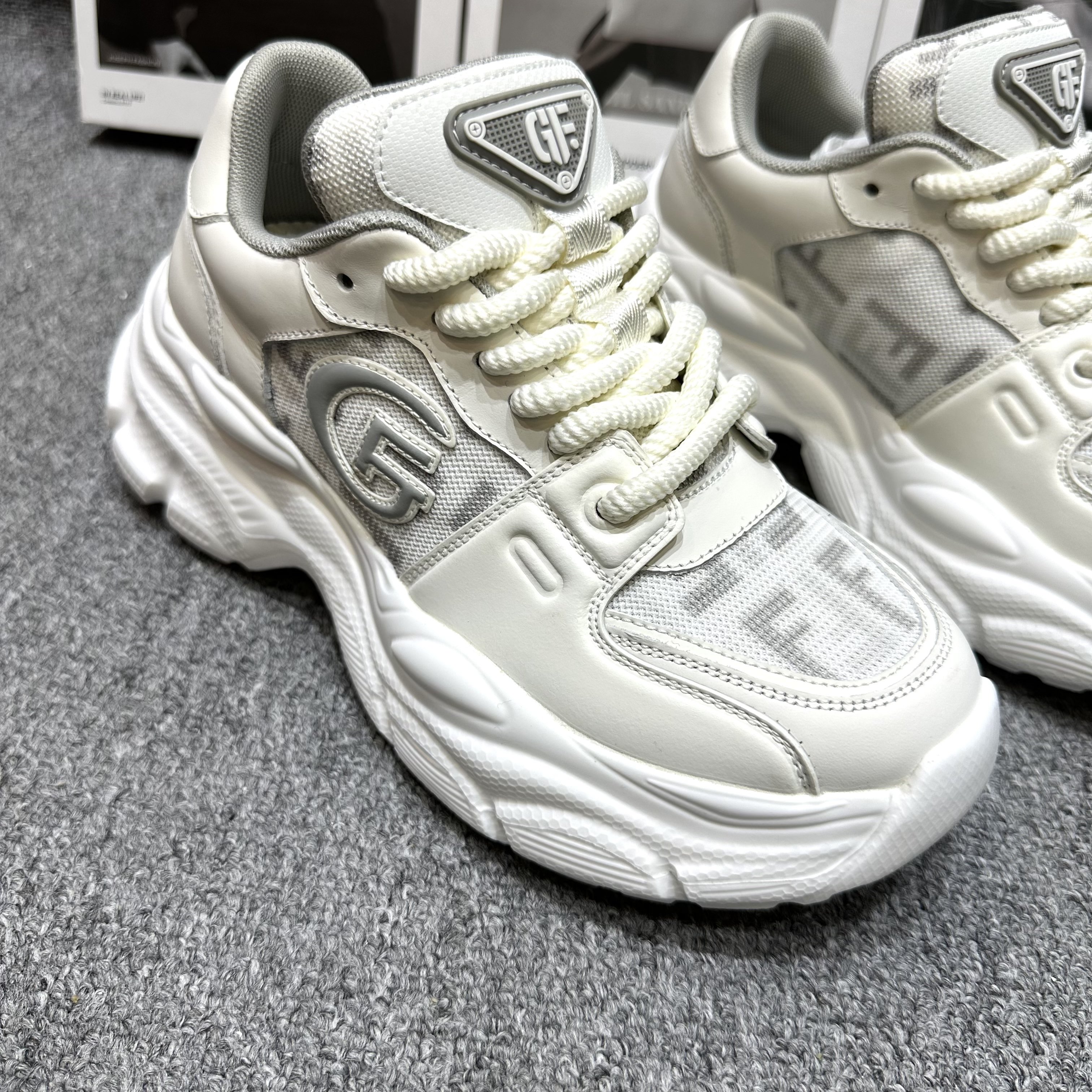 【史蒂芬费勒斯鞋子】新款休闲鞋情侣潮流失序混搭风欧若智性风5221