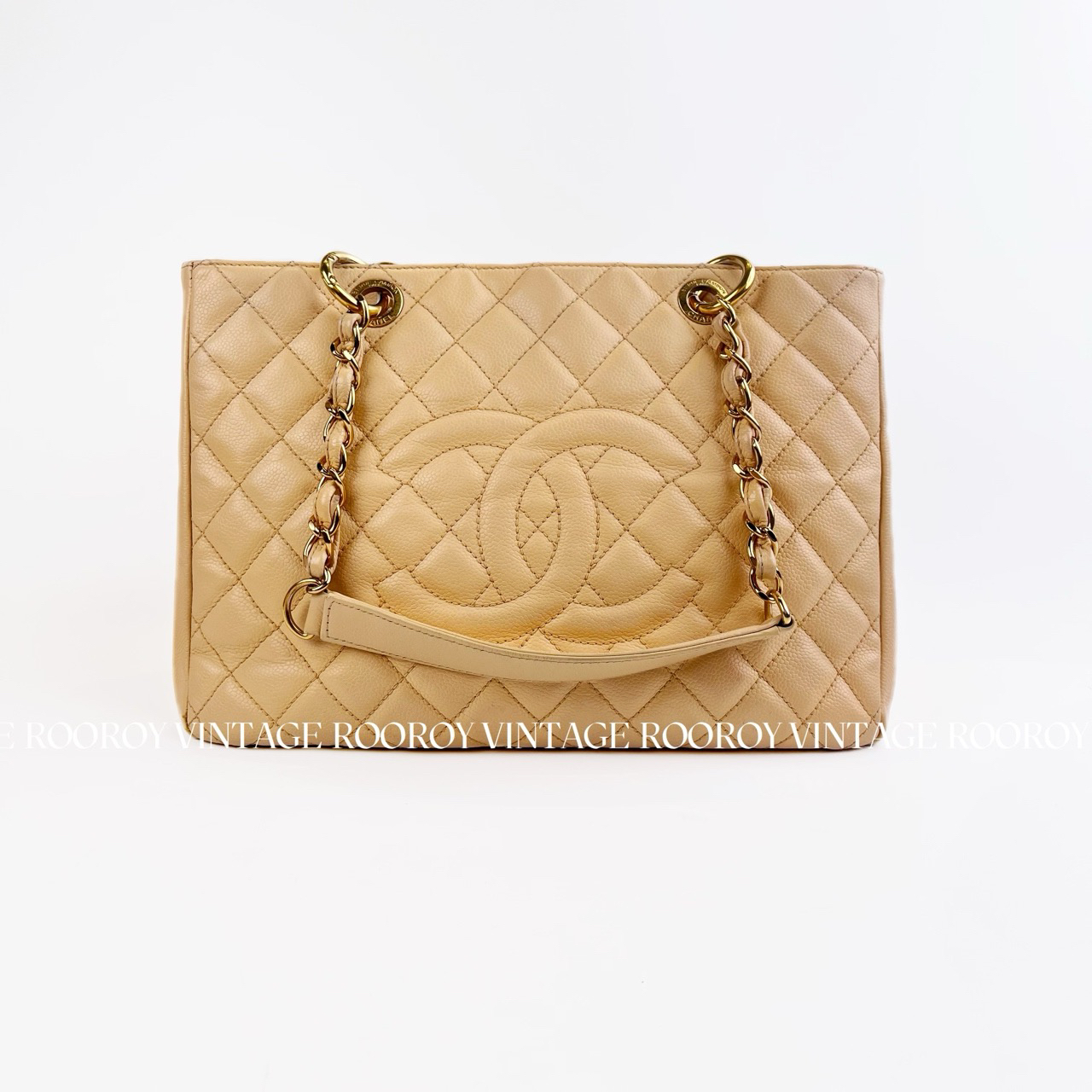 95新 Chanel/香奈儿 GST 中号 奶茶色 金扣 单肩包/3810