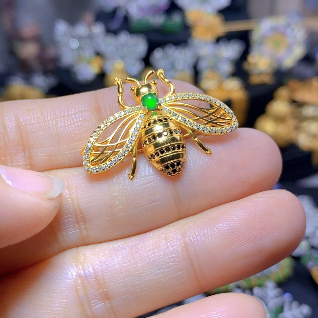 翡翠耳钉银S925镶嵌天然翡翠