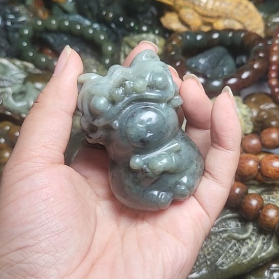 岫岩河磨玉（透闪石质玉）未镶嵌挂件