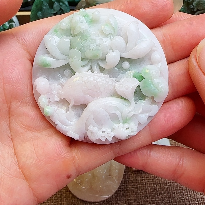 未镶嵌独山玉颈饰